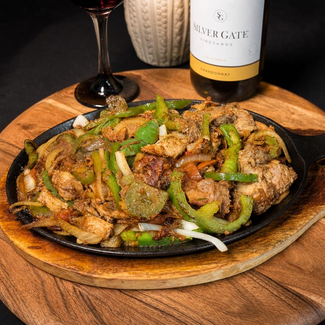 Fajitas Carnitas.