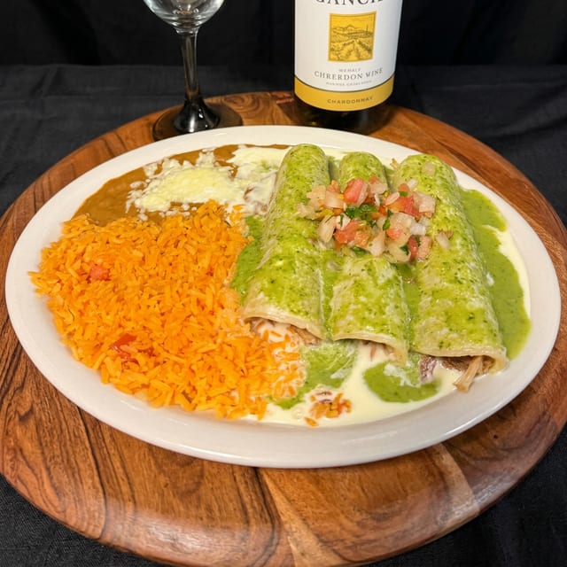 Enchiladas Los Primos.