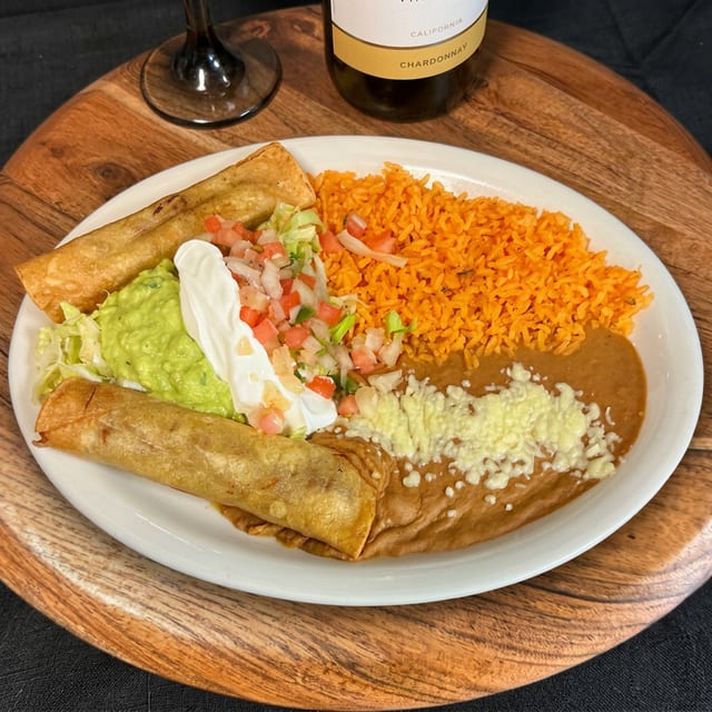 Taquitos Mexicanos - Lunch.